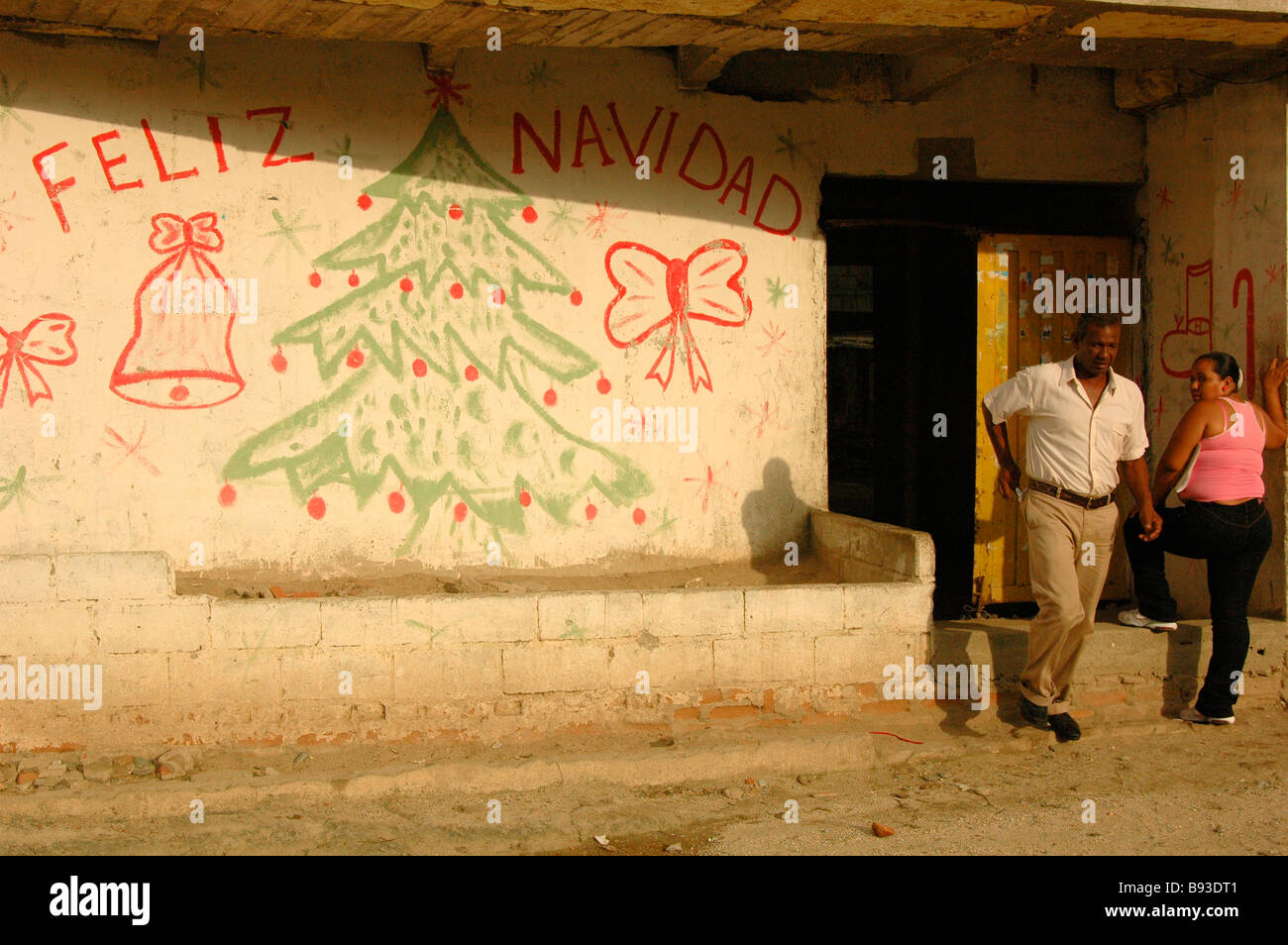 Merry Christmas Tree Graffiti Lifestyle Armut Großstadt reisen Feliz Navidad horizontale outdoor Santa Marta-Kolumbien-reisen Stockfoto