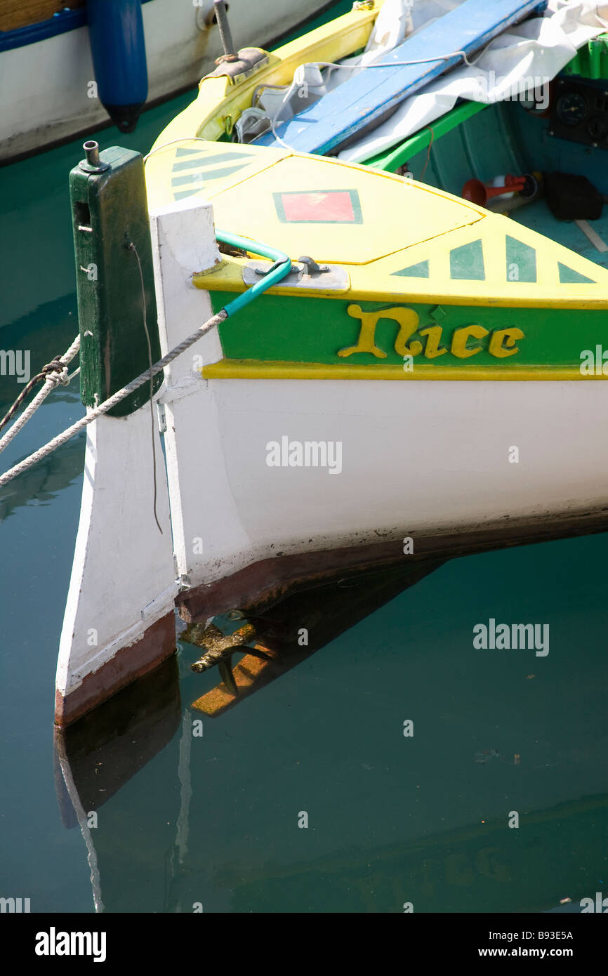 Fischerboot im Hafen Lympia, Nizza Cote d ' Azur Frankreich Stockfoto