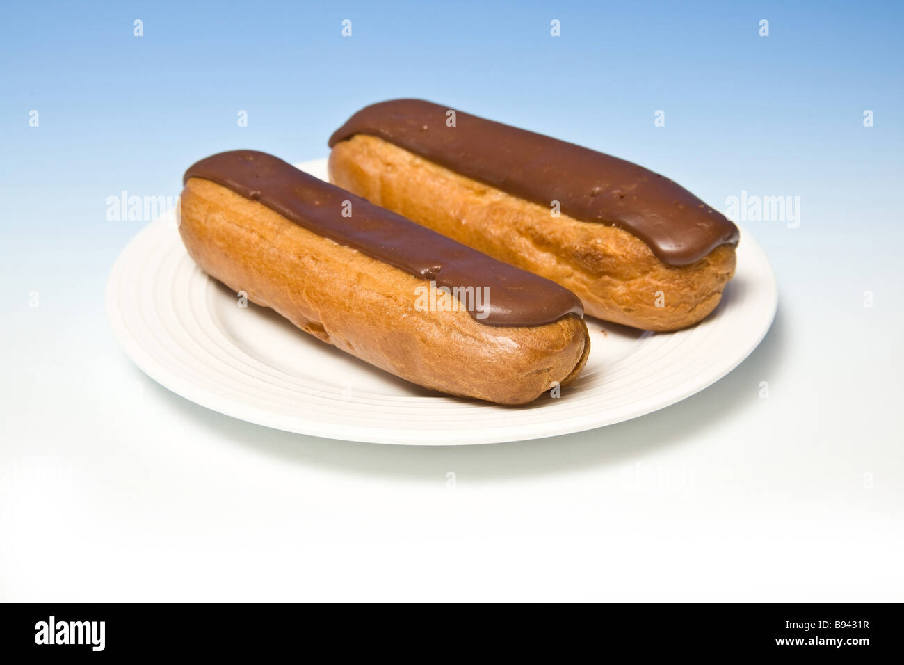 Schokoladen-Eclairs Stockfoto