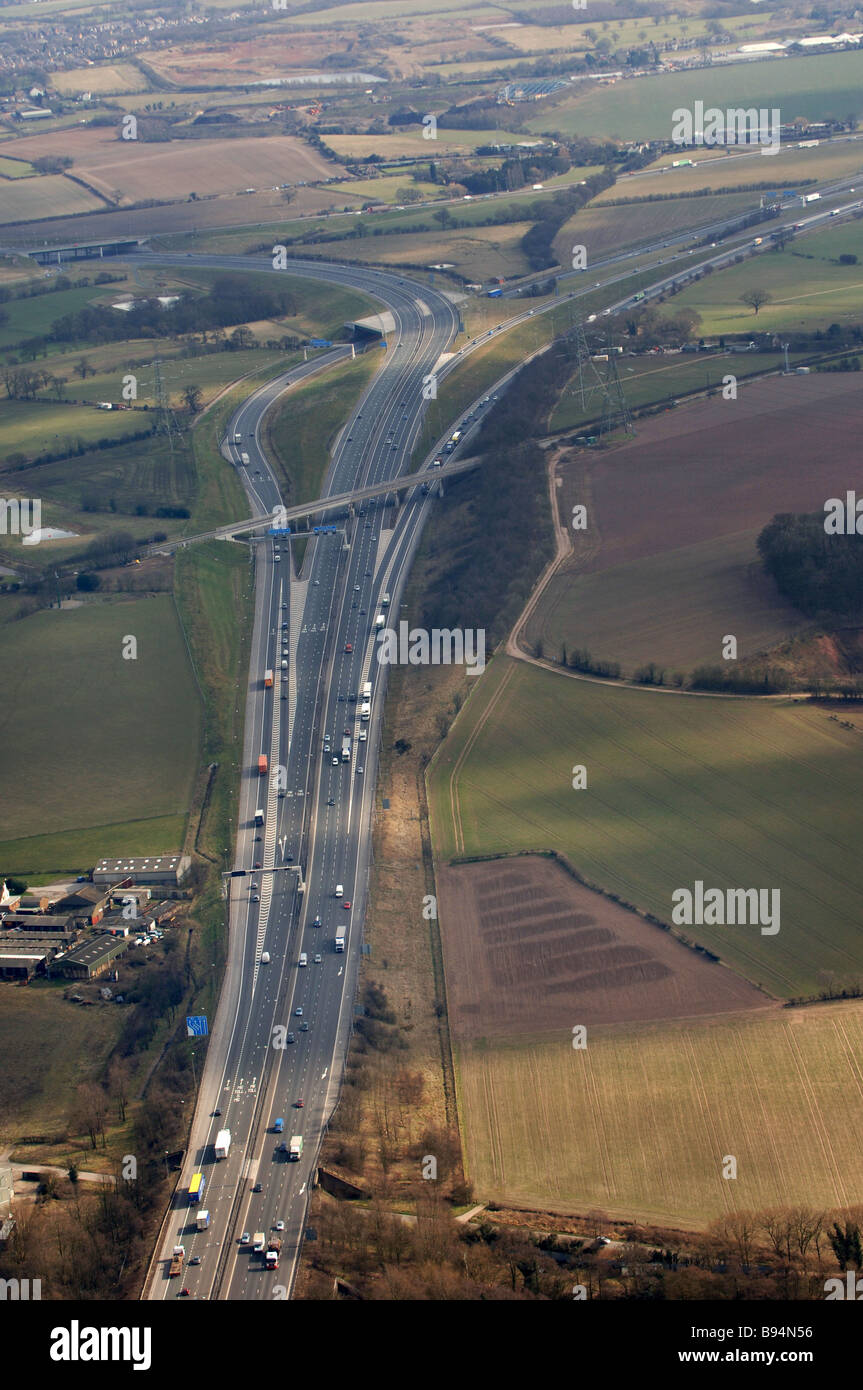 Luftbild von der M6 Toll Autobahnkreuz mit der M6 in Staffordshire England Uk Stockfoto