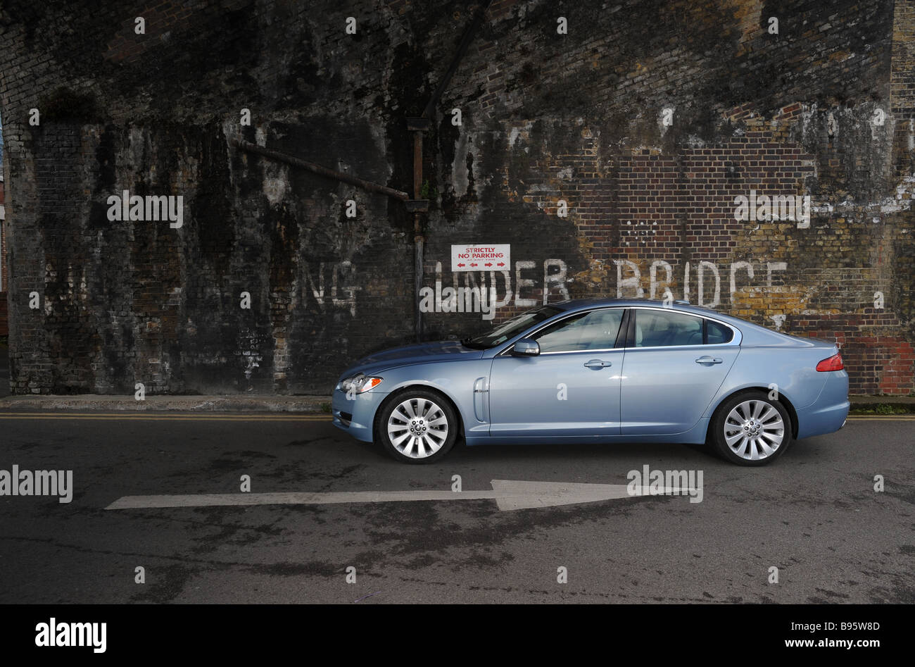 Jaguar XF Limousine Sportwagen Stockfoto