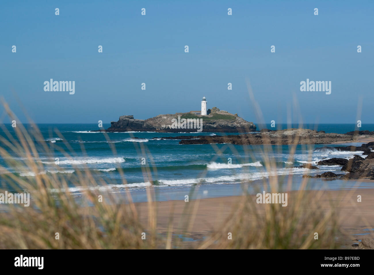 Godrevy Leuchtturm in Bucht von St. Ives, Cornwall Stockfoto