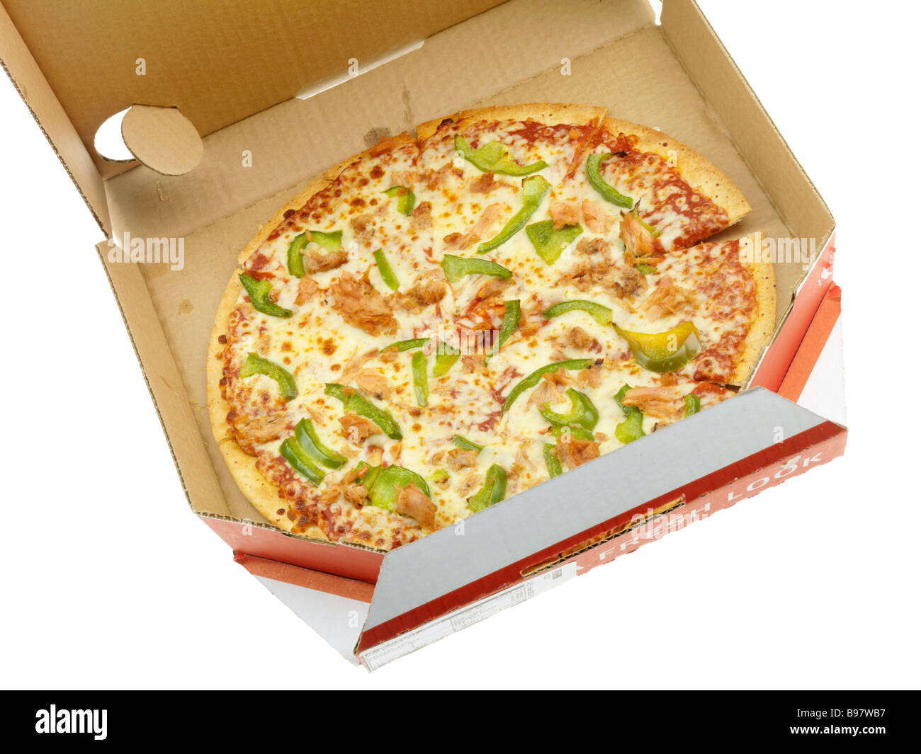 Marke Dominos Takeaway Home Delivery Pizza Kartons oder Box Isoliert gegen einen weißen Hintergrund mit keine Menschen und einen Freistellungspfad Stockfoto