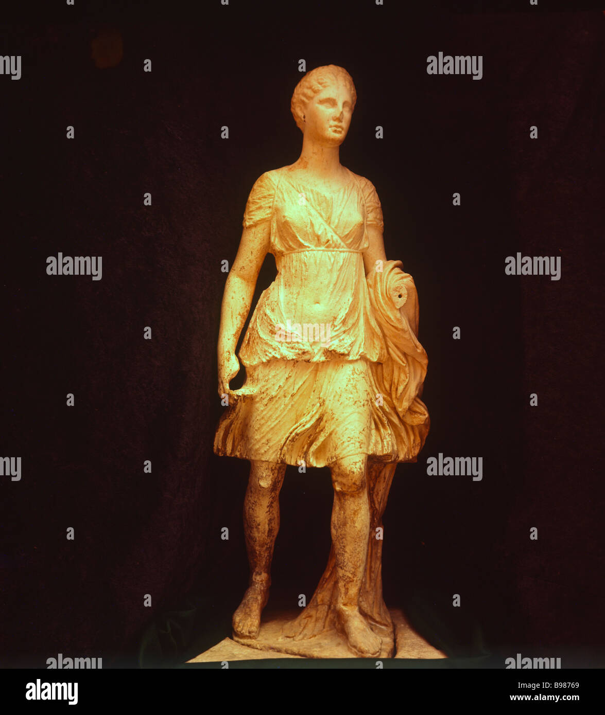 TR85-8-03ay Diana die Jägerin römische Skulptur Ephesus-Türkei Stockfoto