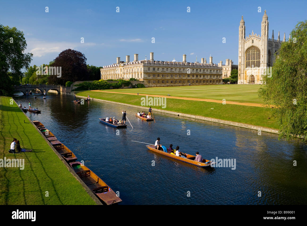 Bootfahren auf dem Fluss Cambridge Cambridgeshire UK Stockfoto