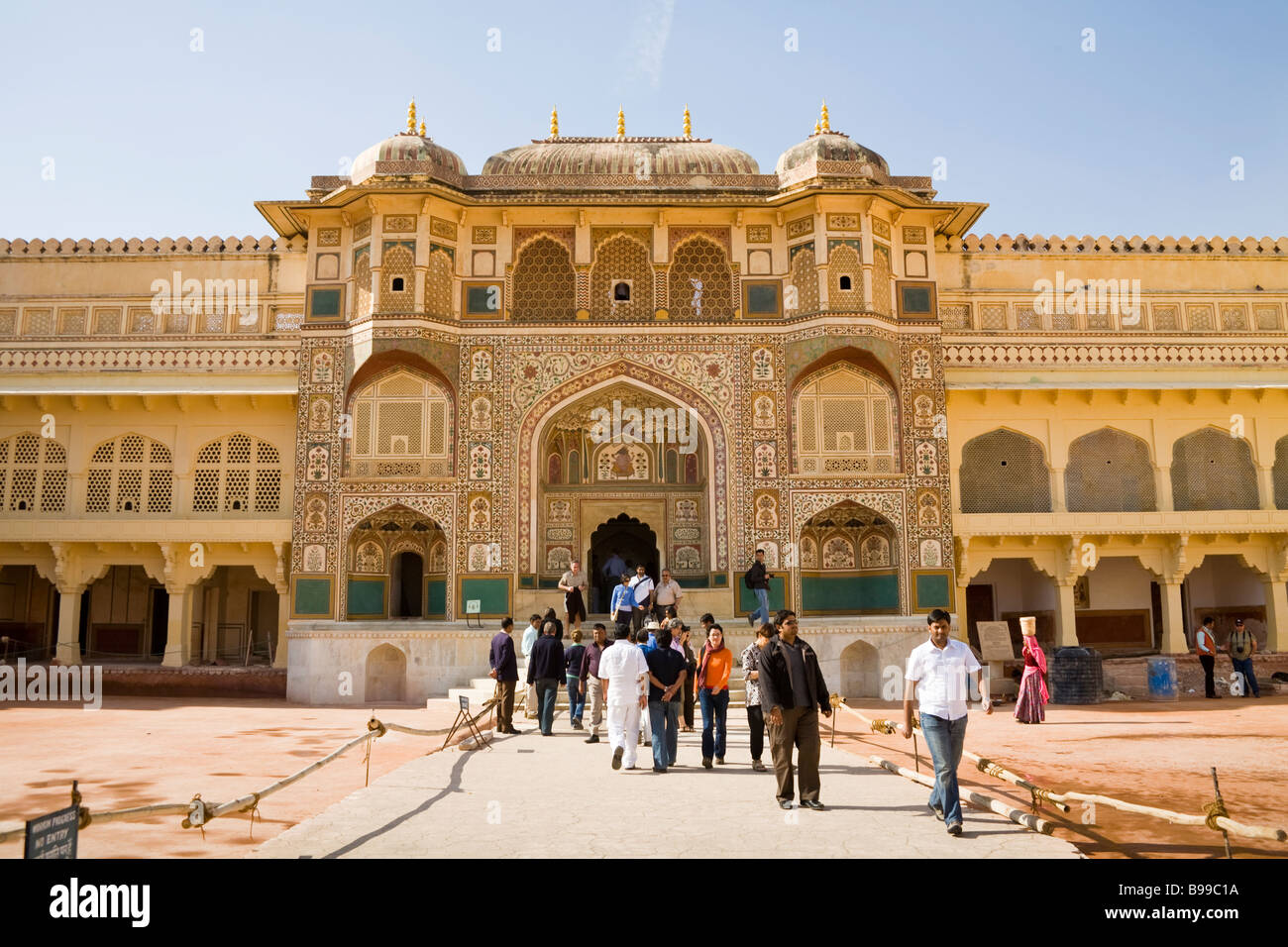 Ganesh Pol, Ganesh Tor in Amber Palast, auch bekannt als Amber Fort, Bernstein, in der Nähe von Jaipur, Rajasthan, Indien Stockfoto