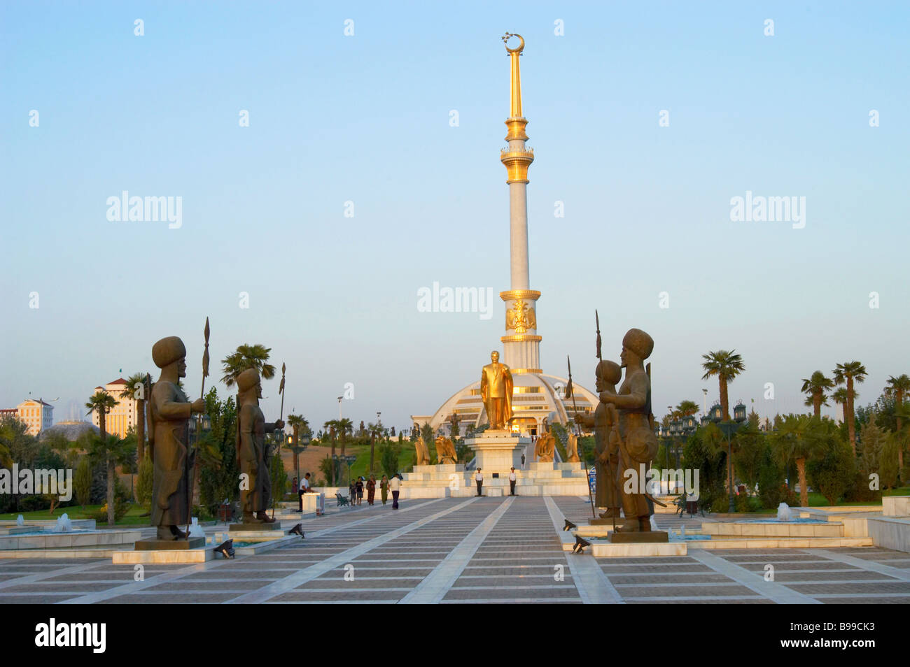 Turkmenbashi Persönlichkeit Kultstatue Turkmenbashi Stockfoto