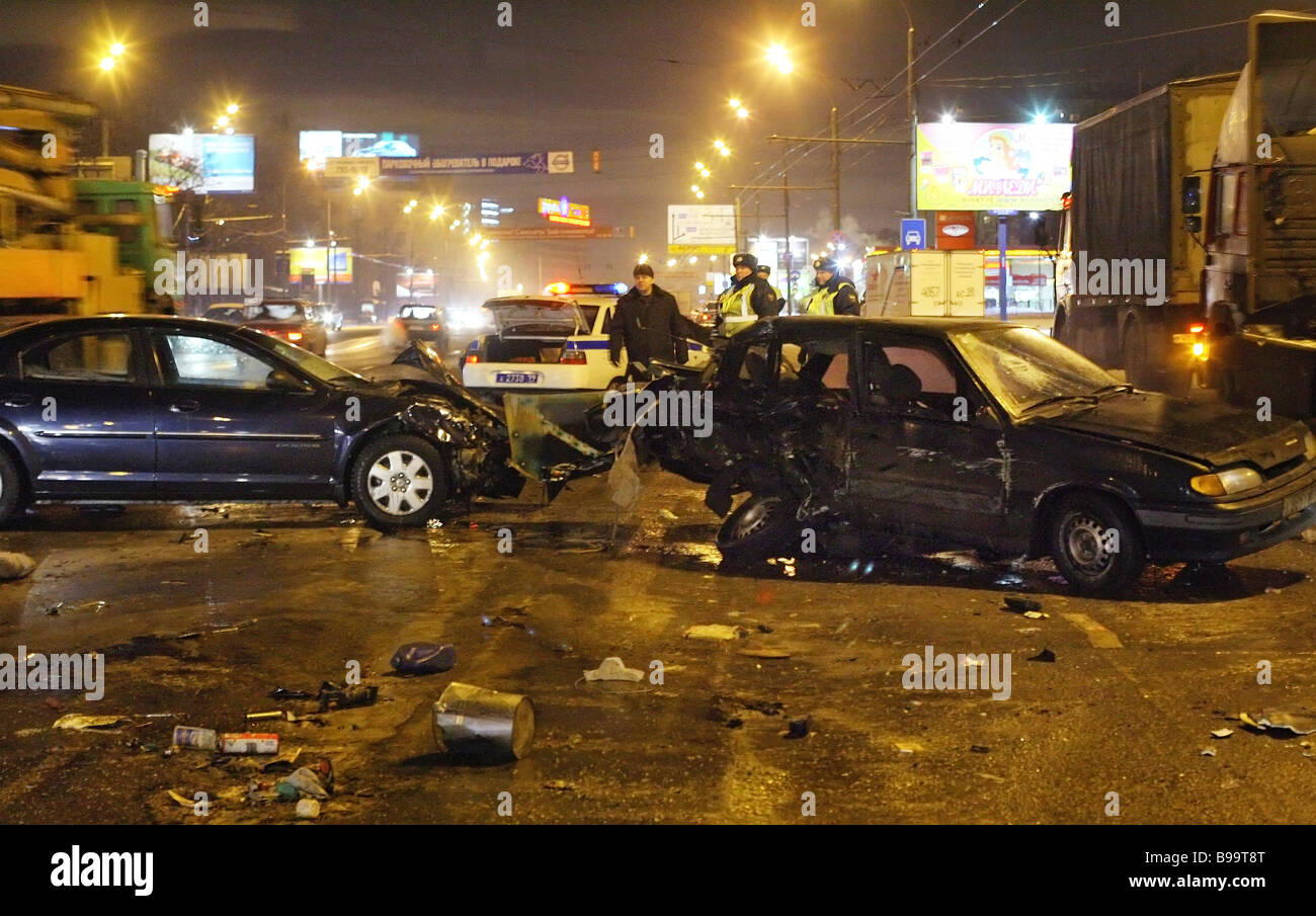 Grosserer Unfall Stockfotos Und Bilder Kaufen Alamy