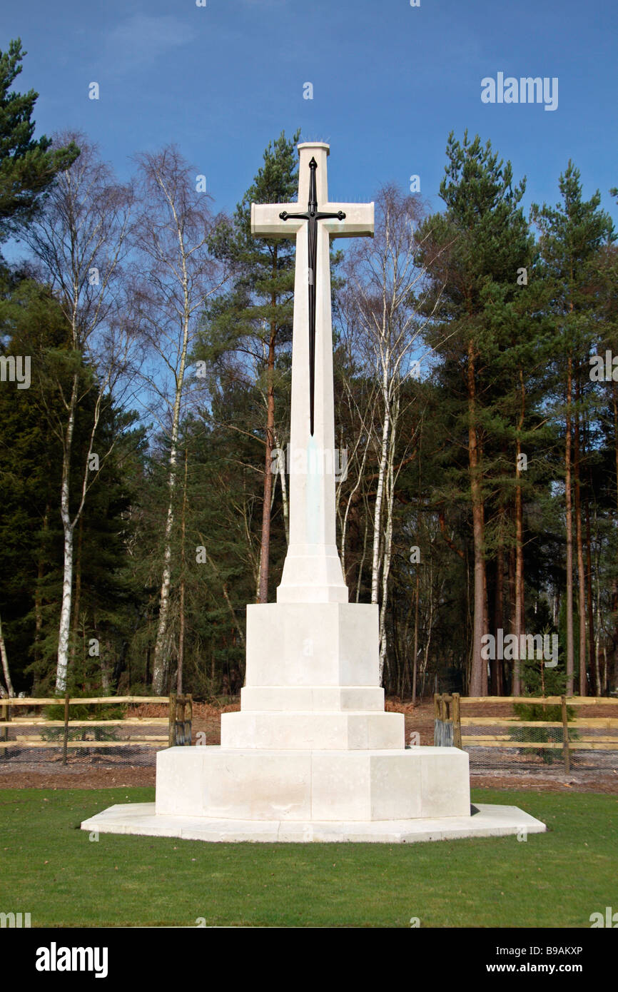 Kreuz des Opfers in der kanadischen Sektion der Brookwood Militärfriedhof, Woking. Stockfoto