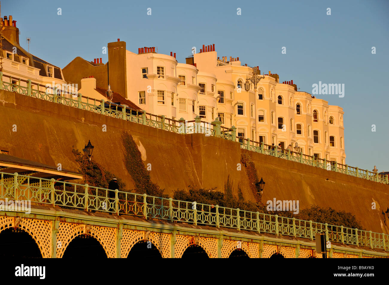 Brighton Meer Küstenstadt am sonnigen Tag Sussex England uk Europa Stockfoto