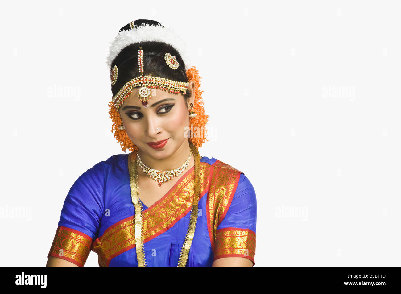 Frau, die Durchführung von Bharatnatyam den klassischen Tanz von Indien Stockfoto