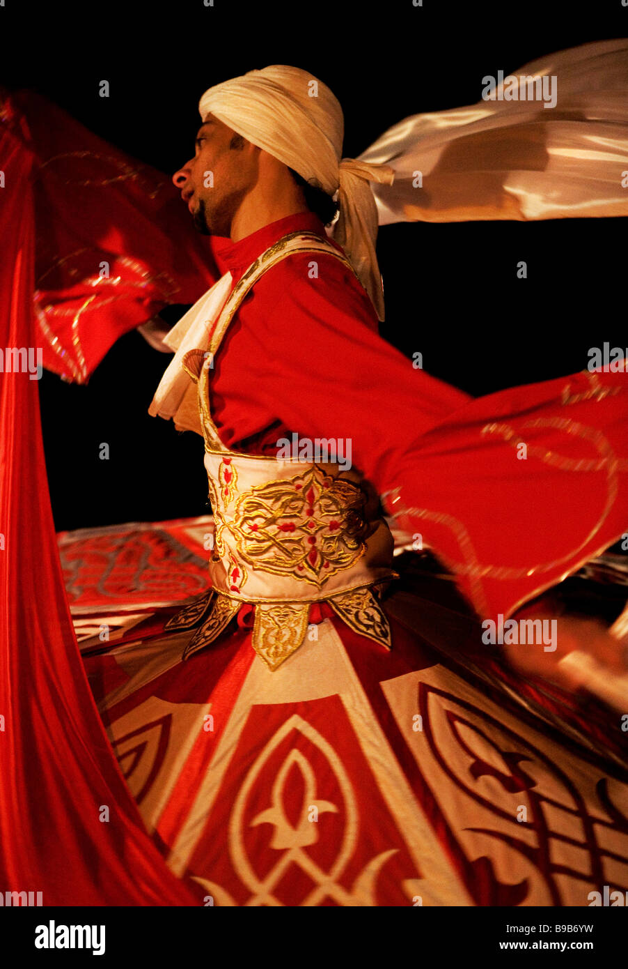 Sufi-Tänzer [Sema Tänzerin] Stockfoto