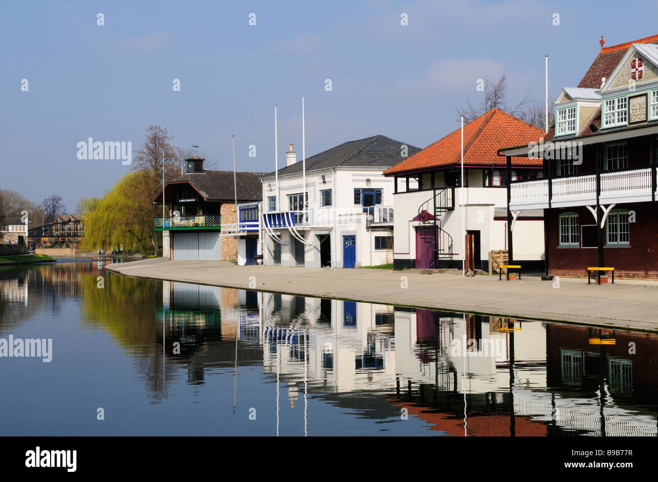 Cambridge University Boat Club Hausboote auf dem Fluss Cam Cambridge England UK Stockfoto Cambridge University Boat Club Hausboote auf dem Fluss Cam Cambridge England UK Stockfoto