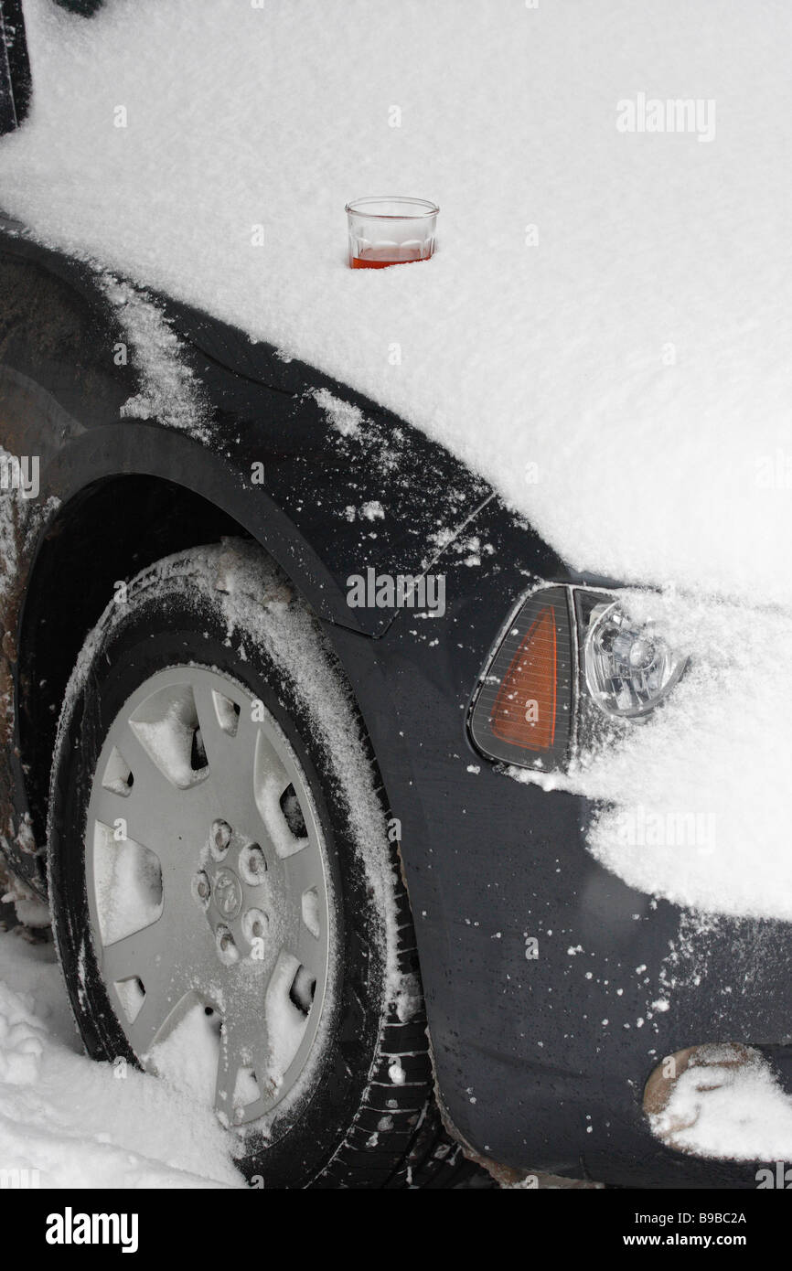 Das Auto im Schnee in den USA Stockfoto