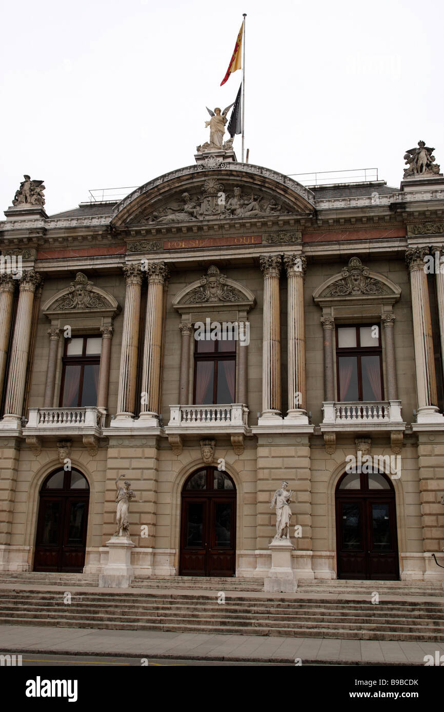 Grand Theater, ein Opernhaus, die eine Nachbildung der Paris Oper Garni ist Platz Neuve Genf Schweiz Stockfoto