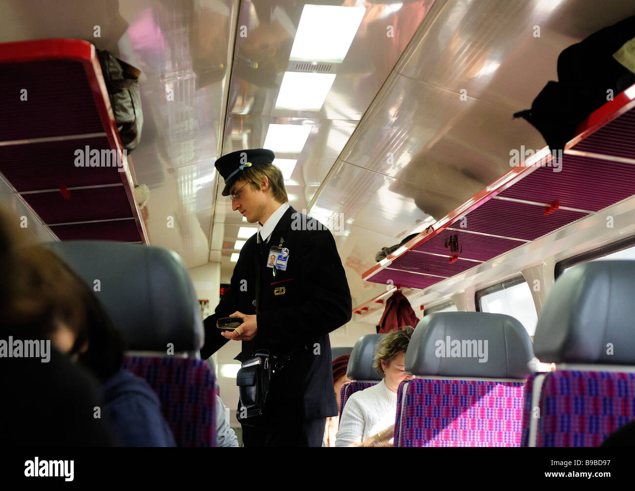 Tschechische Bahn Ceske Drahy Dirigent Stockfoto