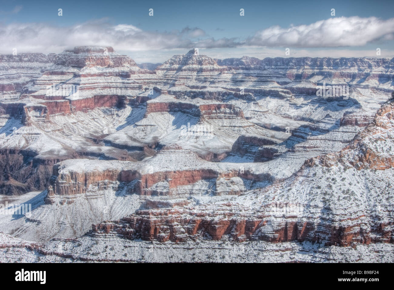 Grand Canyon-Blick vom Mather Point nach einem schweren Winter Schneefall Stockfoto