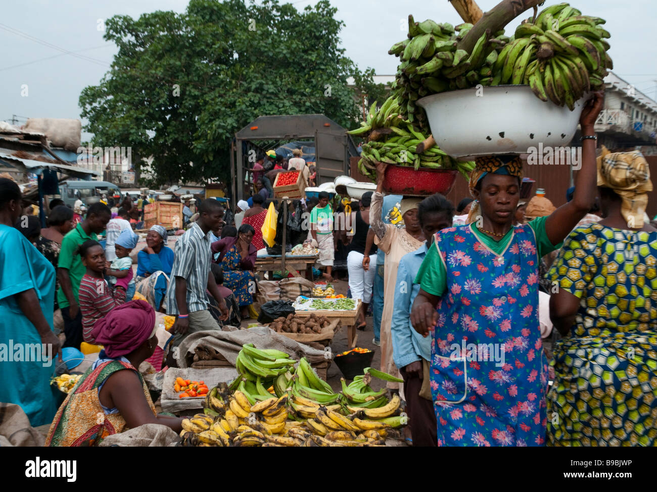 Westlichen Afrika zentrale Ghana Kumasi Kejita Markt ist der größte Markt in Westafrika Stockfoto