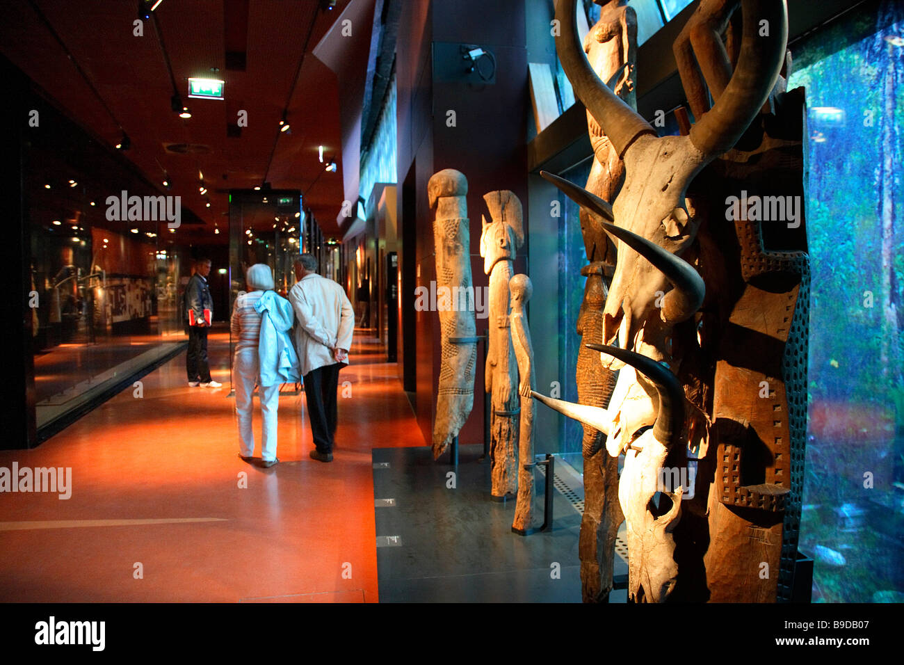 QUAI BRANLY MUSEUM MUSÉE DES ARTS PREMIERS PARIS FRANKREICH Stockfoto