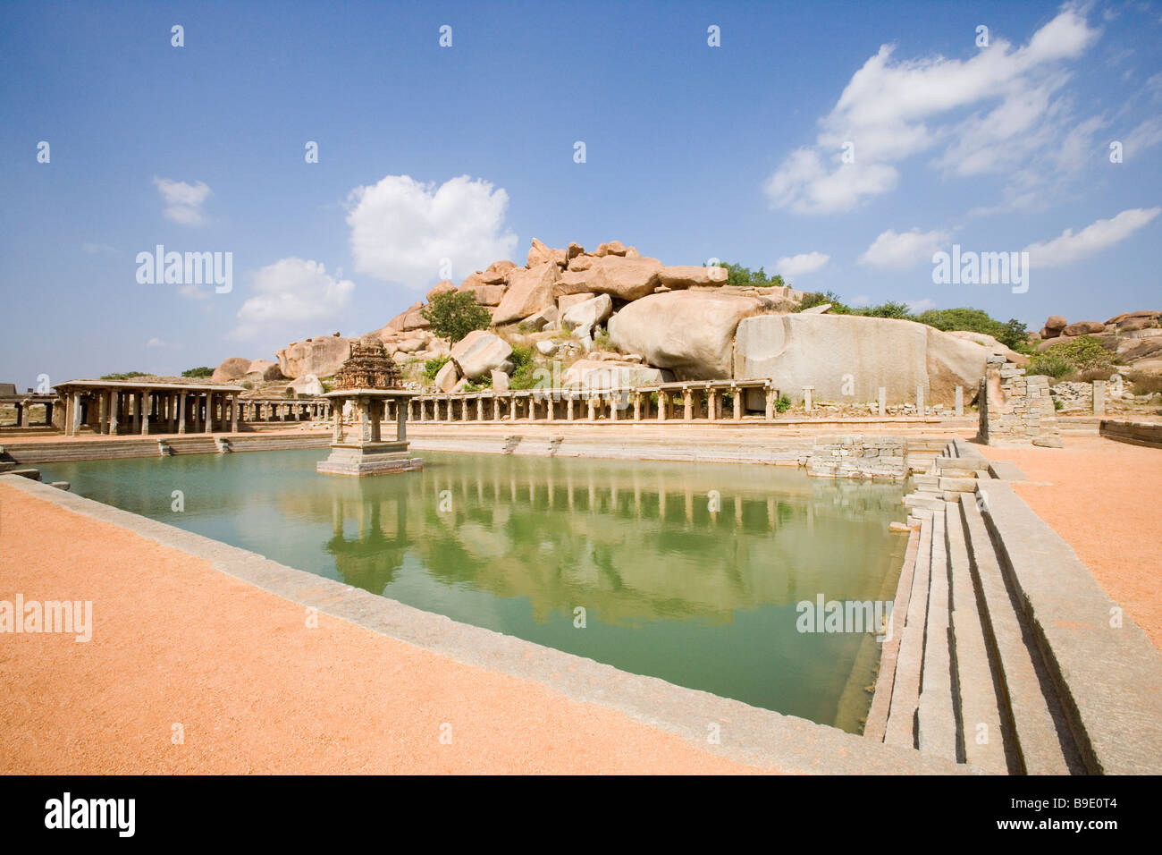 Ruinen von einem Basar, Krishna Basar, Hampi, Karnataka, Indien Stockfoto