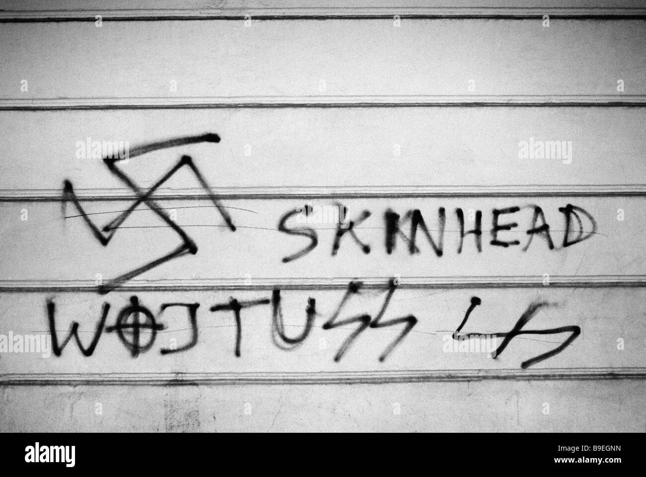Skinhead Graffiti rund um die Oranienstraße Bezirk in Berlin, Deutschland, Europa Stockfoto