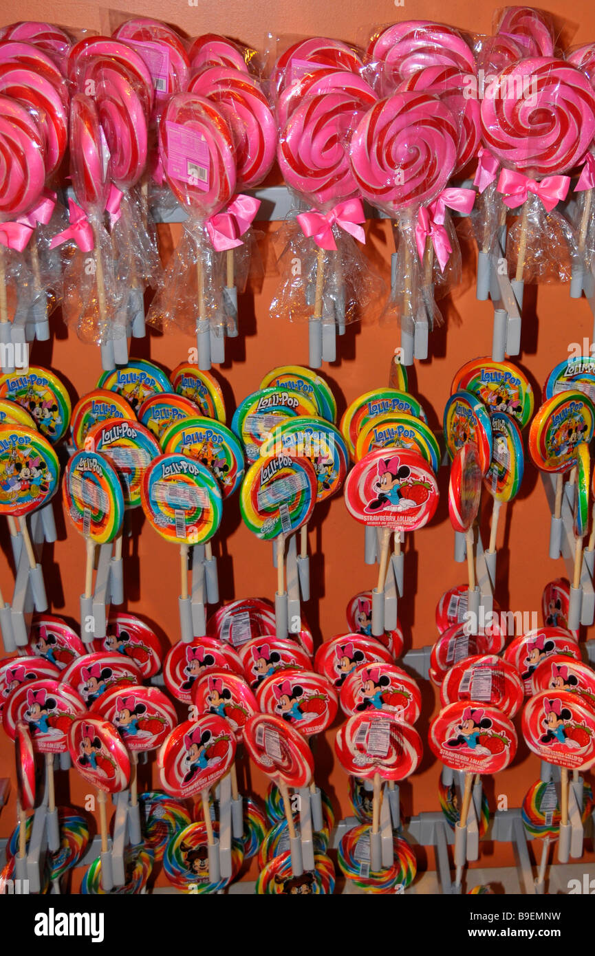 Bunten Süßigkeiten Display in Goofy s Candy Shop Downtown Disney Orlando Florida Stockfoto