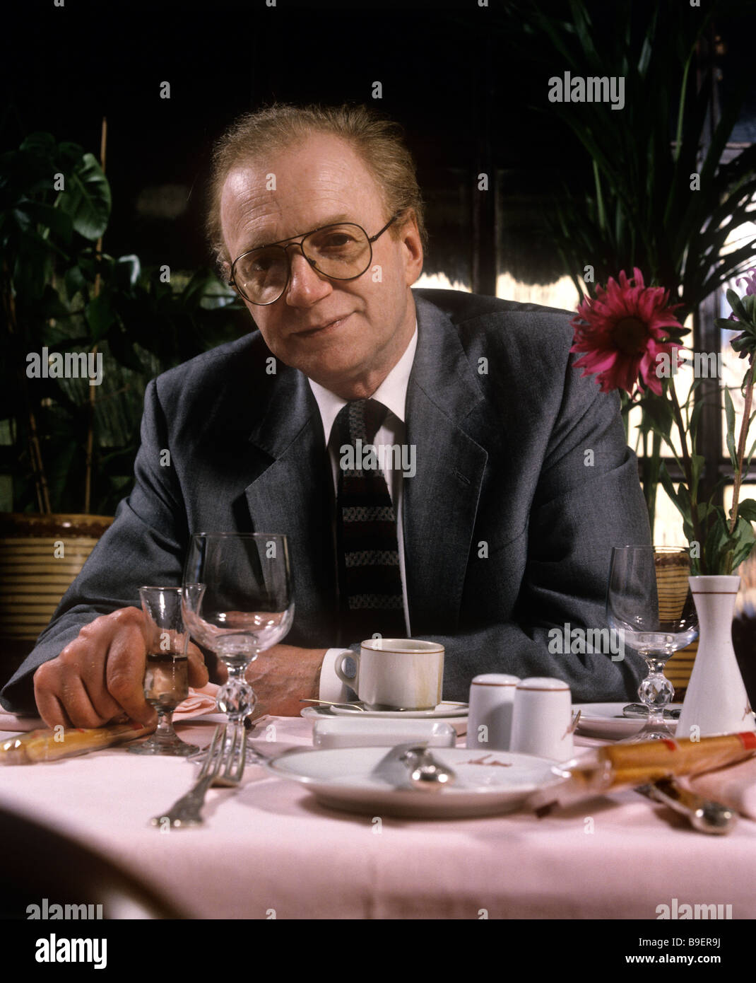 Dennis Potter, der Dramatiker, in den frühen 1990er Jahren fotografiert. Stockfoto