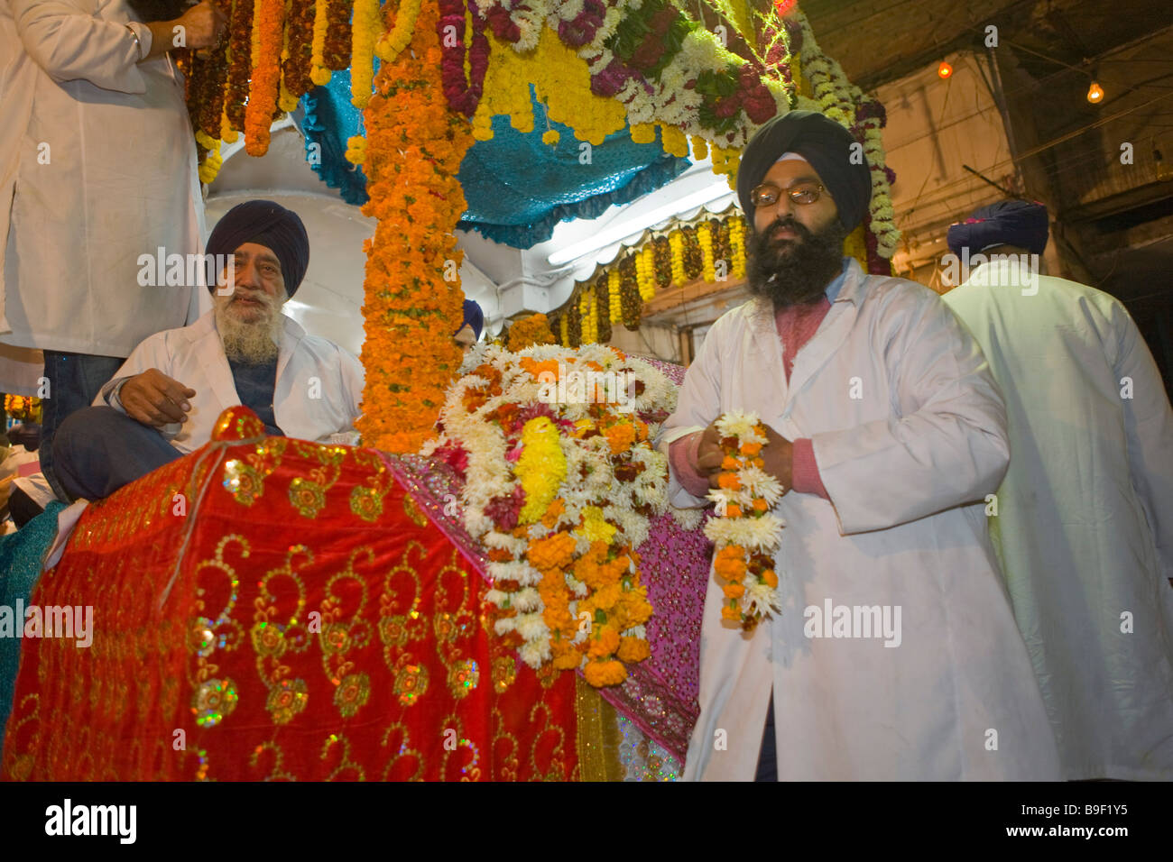 Indien-Delhi Sikh Festivals in Main Bazar Stockfoto