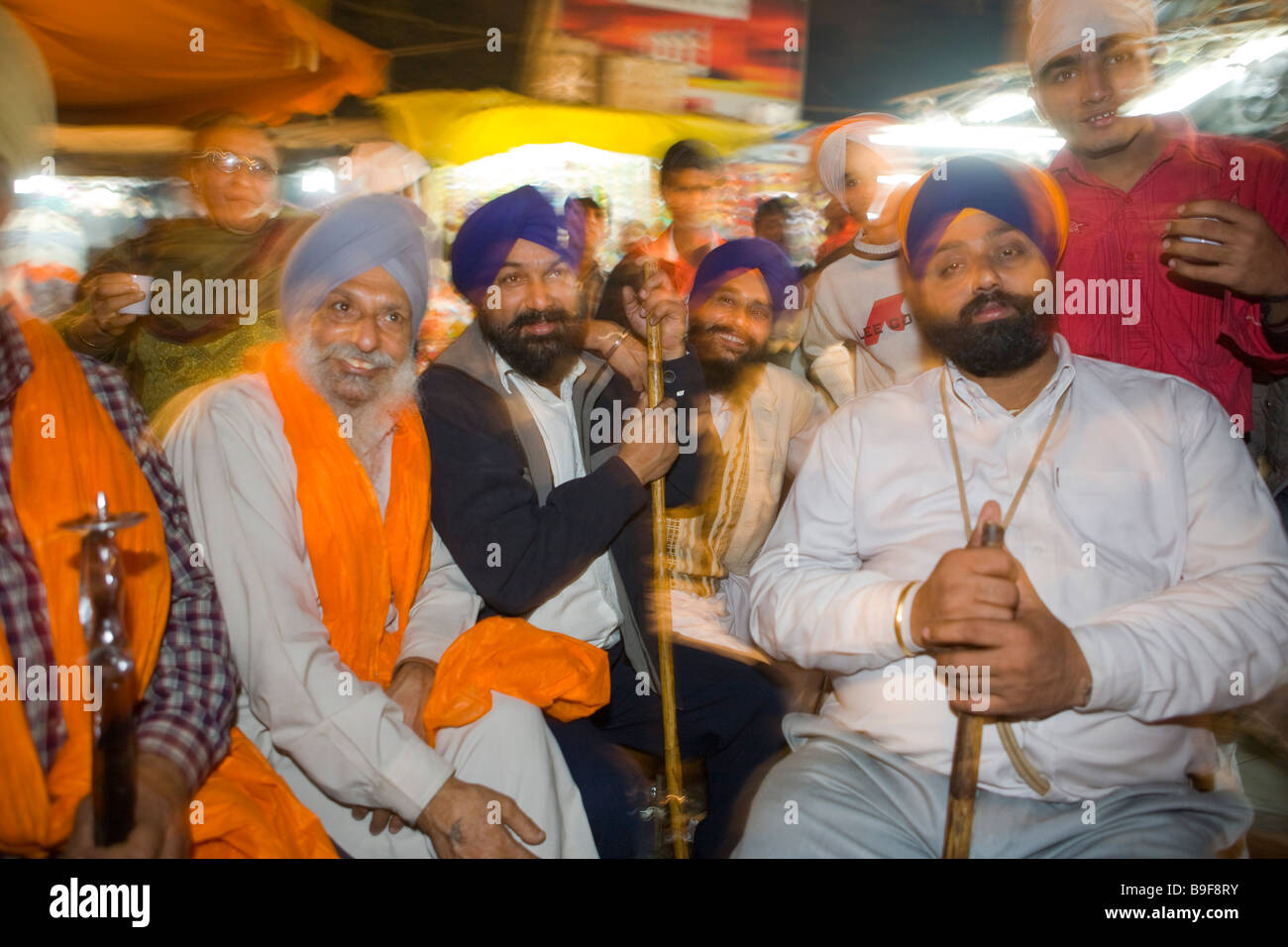 Indien-Delhi Sikh Festivals in Main Bazar Stockfoto