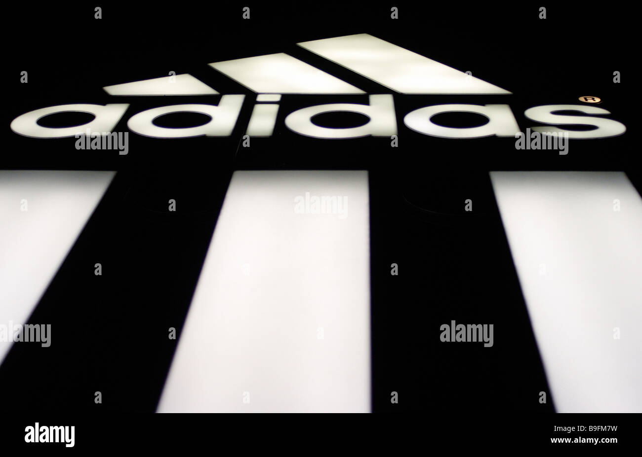 Logo von Adidas Stockfoto