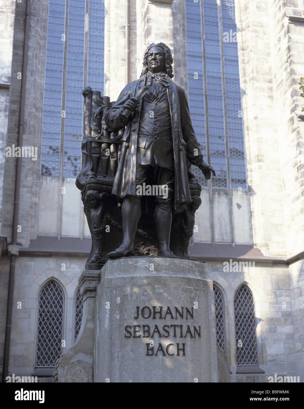 Deutschland Sachsen Leipzig Thomas-ChurchHof Bach-Denkmal 1908 Thomaskirche Vorplatz Denkmal Statue Komponisten Bach-Denkmal Stockfoto Deutschland Sachsen Leipzig Thomas-ChurchHof Bach-Denkmal 1908 Thomaskirche Vorplatz Denkmal Statue Komponisten Bach-Denkmal Stockfoto