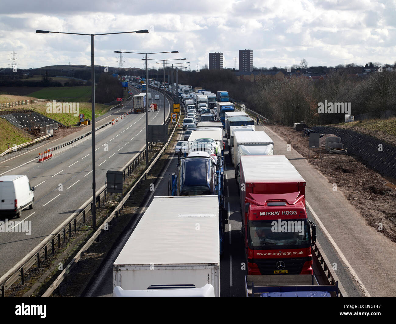 Queing Verkehr auf der Verbindungsstraße von M42/M6, in der Nähe von Birmingham Stockfoto