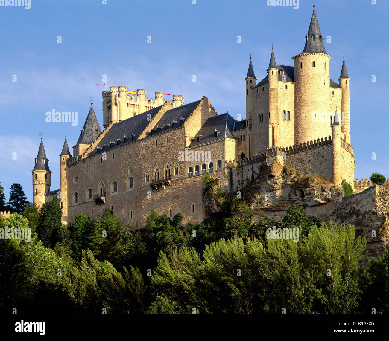 Spanien Kastilien Segovia Alcazar Burg Festung Palast Palace-Gebäude Schloss  komplexer Gebäude Bau Architektur Stockfotografie - Alamy
