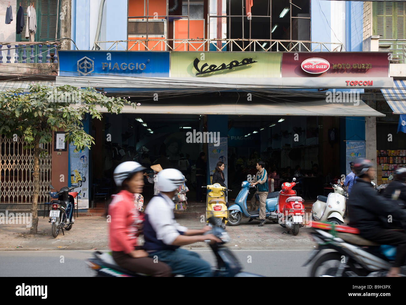 Vespa Händler Hanoi Vietnam Stockfoto