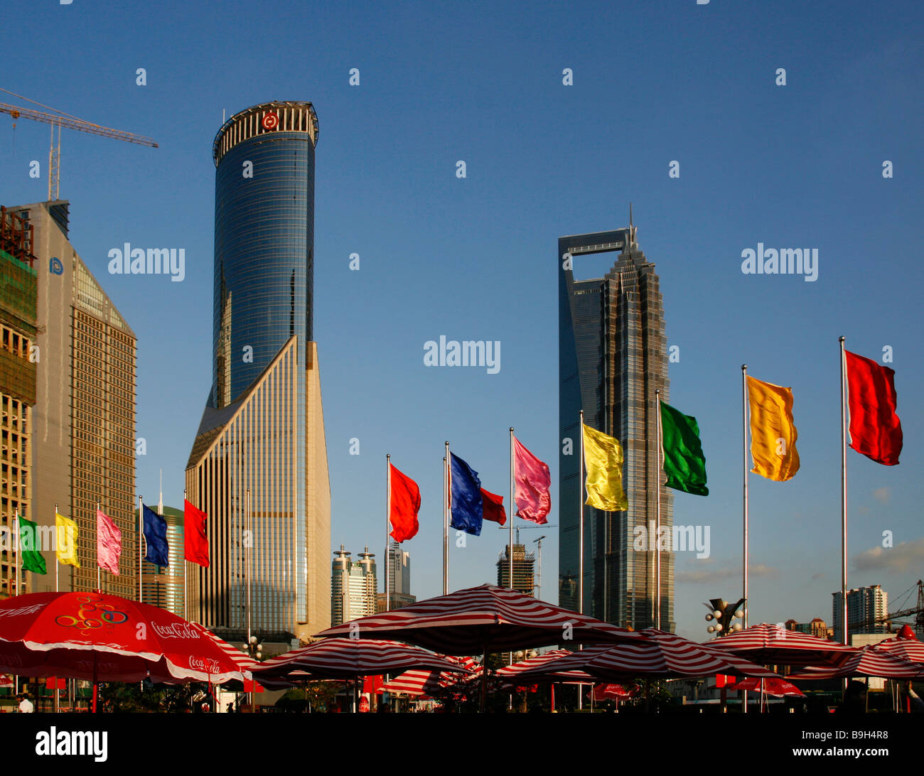 China, Shanghai. Wolkenkratzer in Pudong Stockfoto