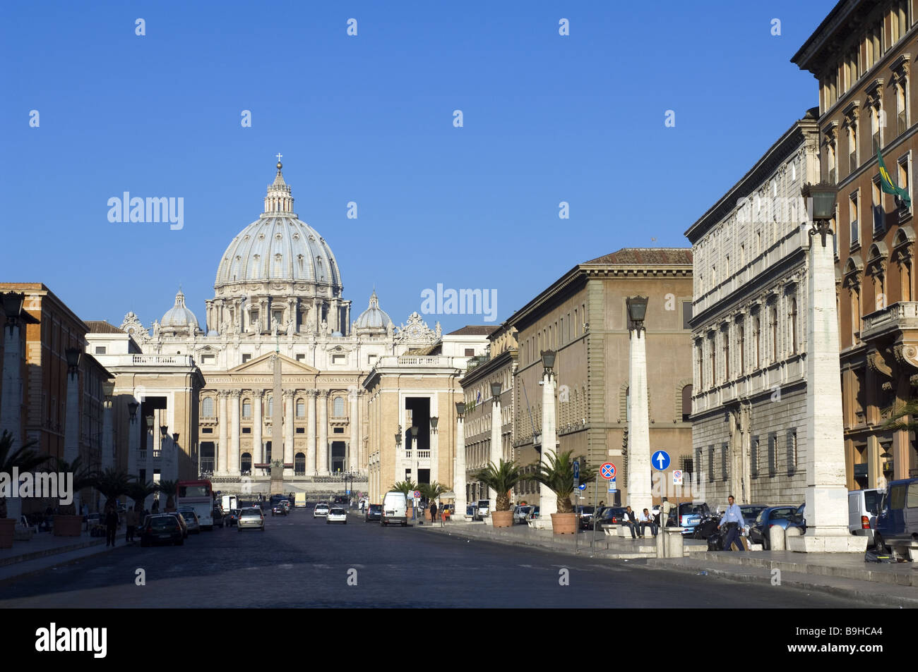 Italien Rom Vatikan via della Conciliazione Saint Peter Platz der St. Peter Basilika 12.-18. Jahrhundert Architektur Basilika Stockfoto