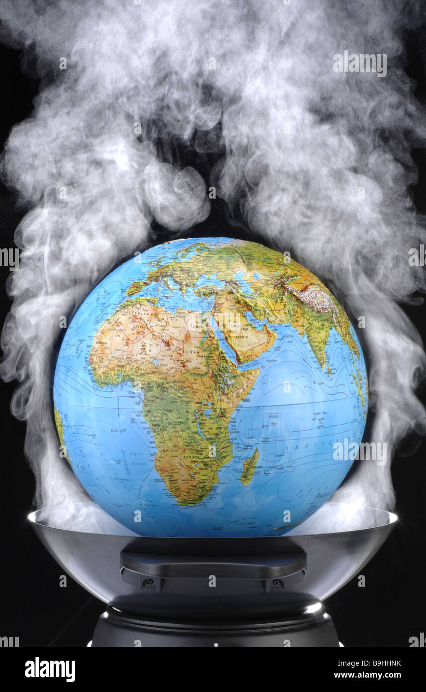 Topf Wok Globus Dampf Symbol globaler Erwärmung Klima Konzept Globus Welt Verschwendung von Energie Klima Klimaschutz Klima Stockfoto