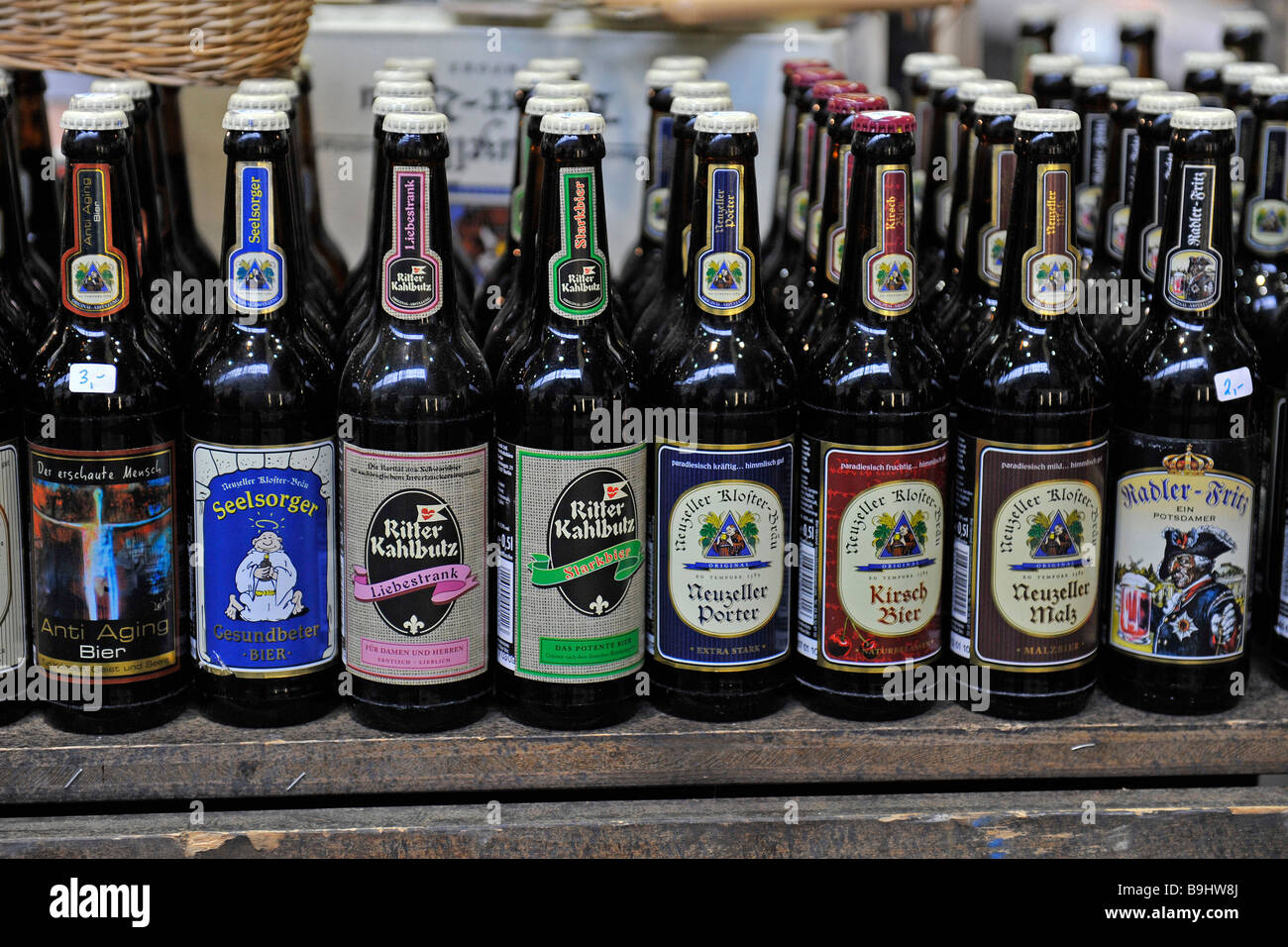 Ungewöhnlich aromatisierten Bier in der Landwirtschaftsmesse "Gruene Woche" in Berlin, Deutschland, Europa Stockfoto