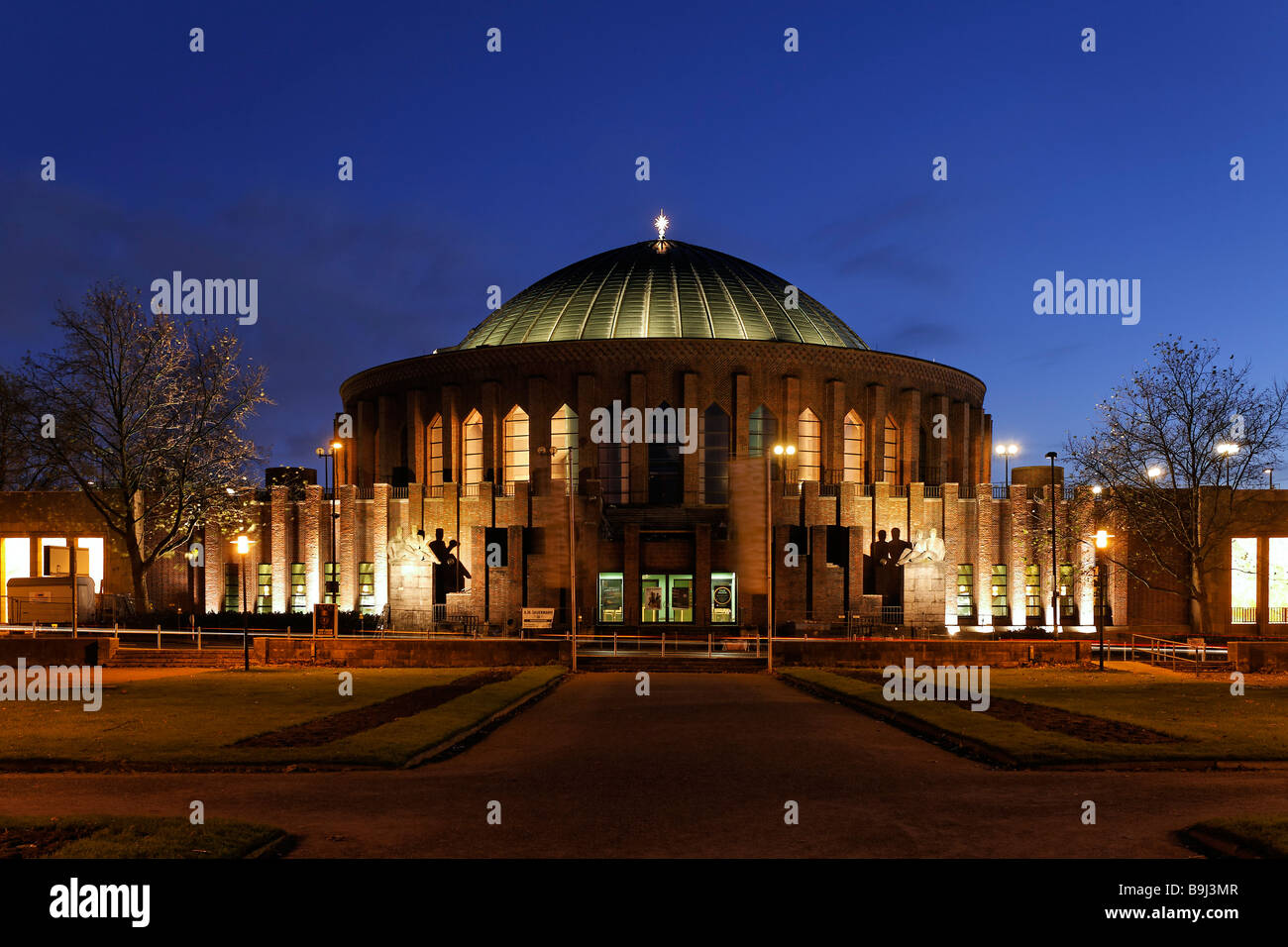 Tonhalle, Konzertsaal in der Abenddämmerung, Düsseldorf, Nordrhein-Westfalen, Deutschland, Europa Stockfoto