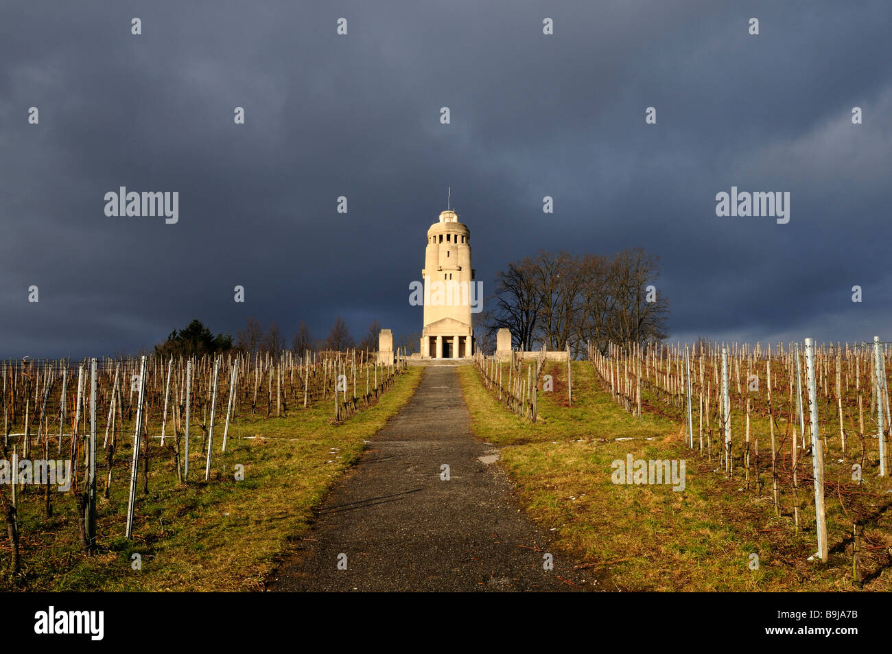 Bismarck Towers Fotos Und Bildmaterial In Hoher Aufl sung Alamy bismarck-towers-fotos-und-bildmaterial-in-hoher-aufl-sung-alamy