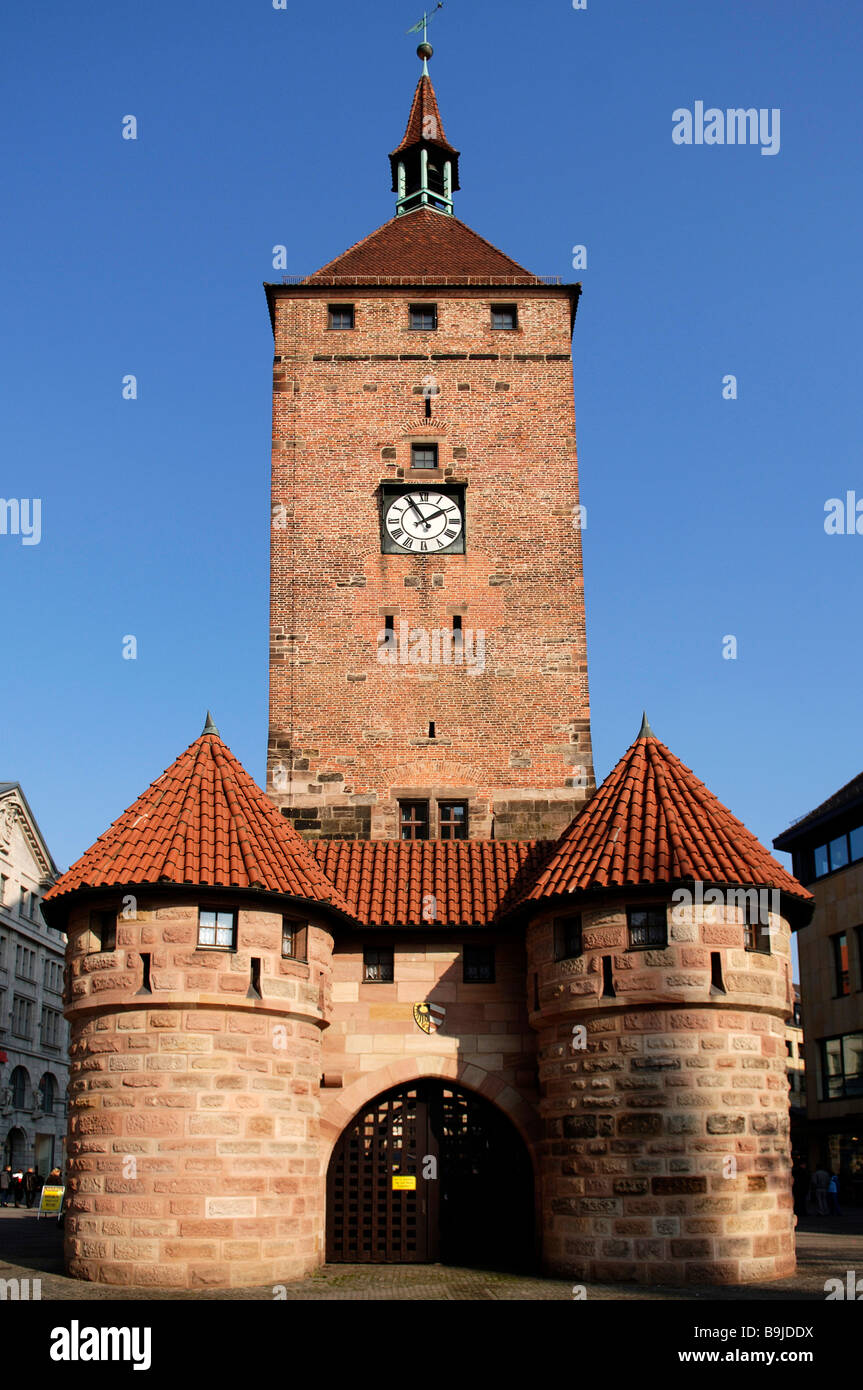 Mittelalterliche Weisse Turm Tower, Nürnberg, Middle Franconia, Bayern, Deutschland, Europa Stockfoto