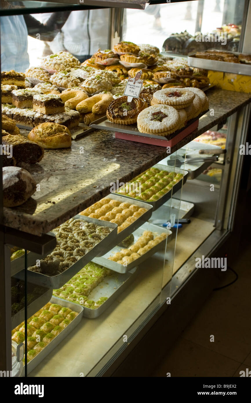 Türkisches Gebäck und Süßigkeiten, Istanbul Stockfoto