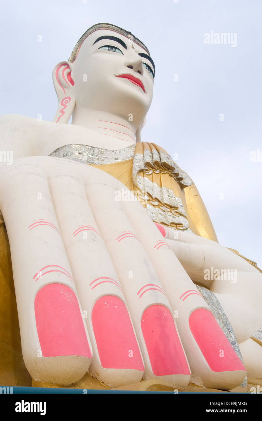 Big Buddha pyay Pagode sitzen Burma Myanmar Stockfoto