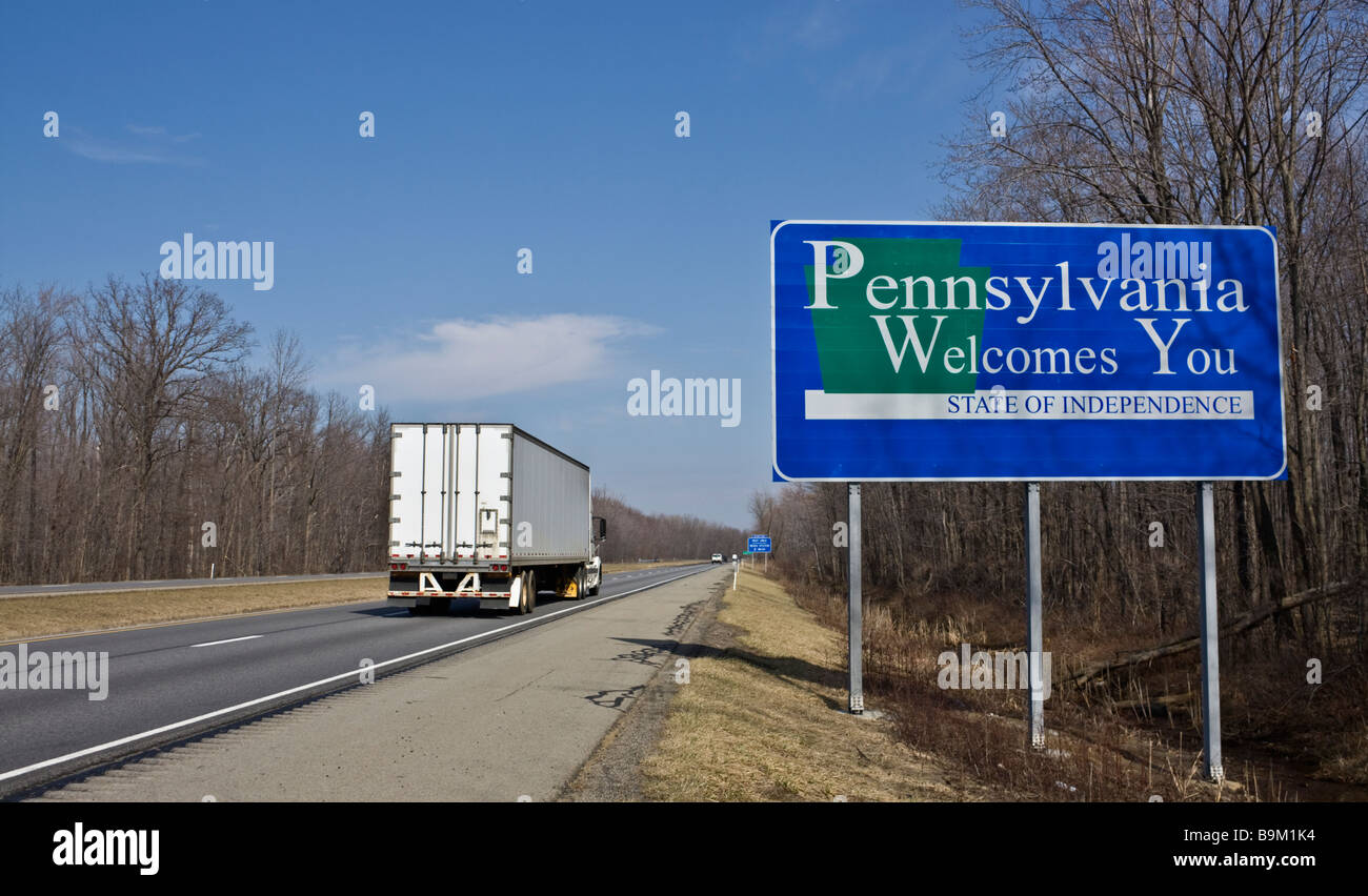 Sattelschlepper in Pennsylvania Stockfoto Sattelschlepper in Pennsylvania Stockfoto