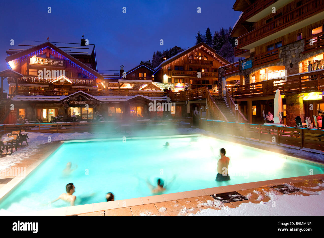 Frankreich, Savoyen, Meribel, 3-Sterne-Hotels von La Chaudanne und ihren Swimmingpool Stockfoto