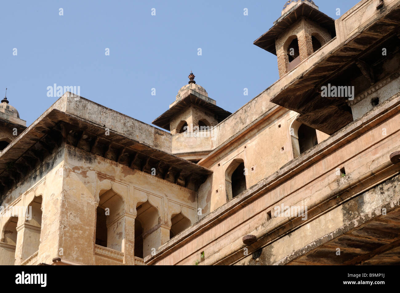 Die Innenwände des Jahangir Mahal (Palast) in Orchha. Stockfoto