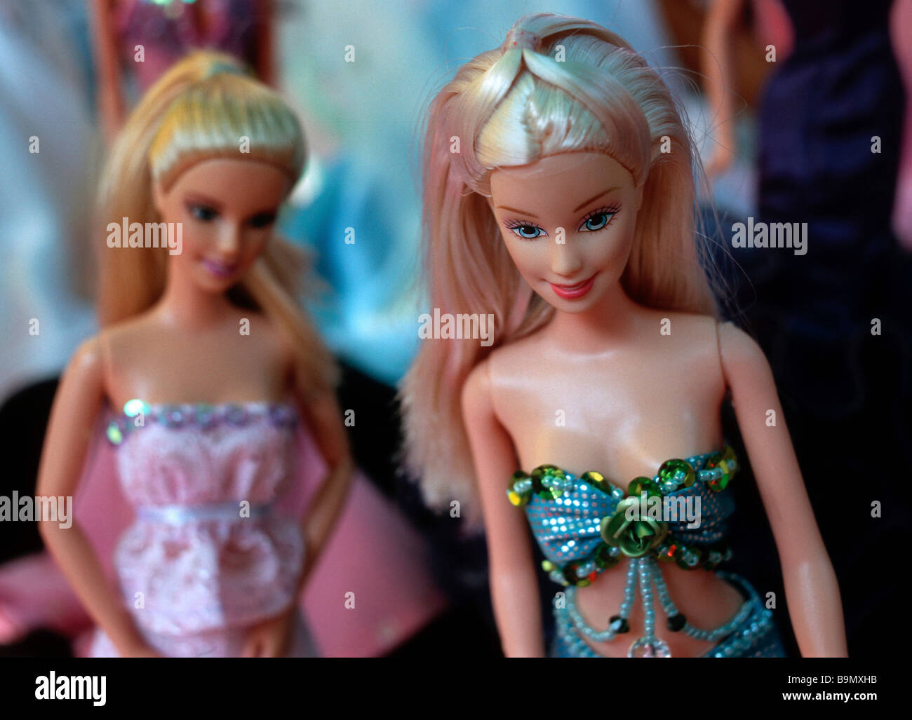 Asiatischen gekleidet Barbie-Puppen, Bangkok, Thailand Stockfoto