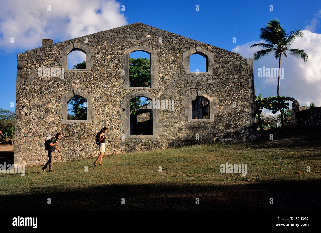 Frankreich, Guadeloupe (Französische Antillen), Ile de Marie Galante, Grand Bourg, Wanderer vor Schloss Murat, der größte Zucker Stockfoto