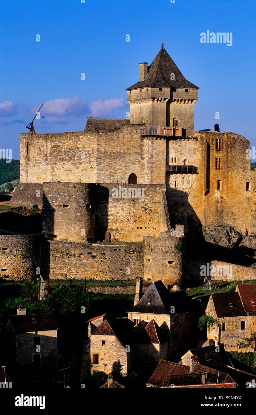 Frankreich, Dordogne, Perigord Noir, Dordogne-Tal, Castelnaud la Chapelle, Chateau de Castelnaud, Musee De La Guerre au Moyen Stockfoto