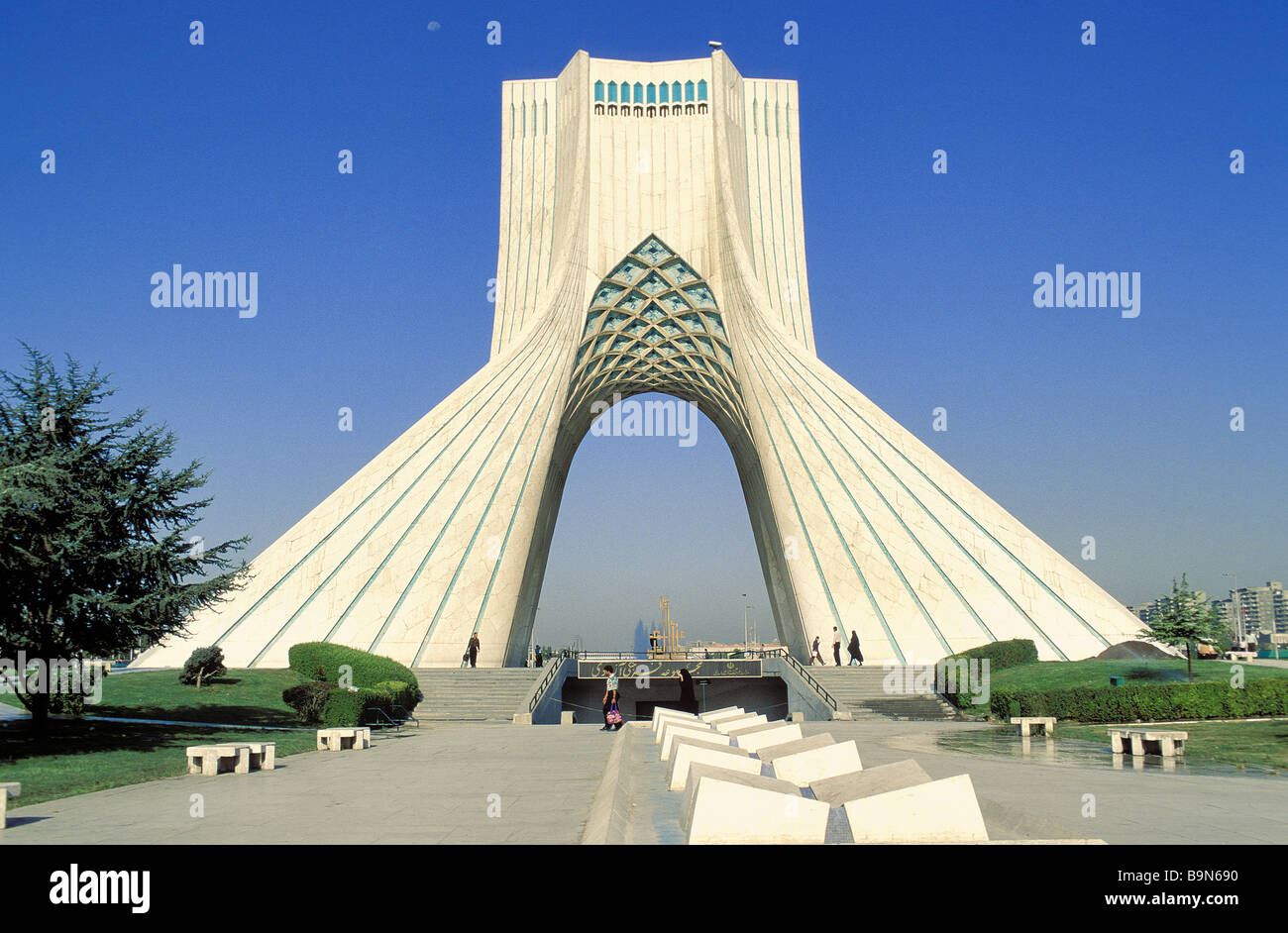 Iran, Teheran, Azadi Turm genannt auch Azadi-Monument von Architekten Hossein Amanat Stockfoto